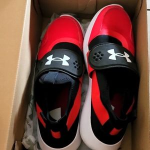 Boys Youth Under Armour Slip On